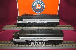 Lionel 18160 New York Central FT AA Command Diesel Locomotives Powered A Dummy A