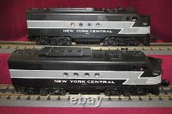 Lionel 18160 New York Central FT AA Command Diesel Locomotives Powered A Dummy A