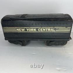 Lionel 221 Vintage New York Central Steam Locomotive & 221W Tender ALL ORIGINAL
