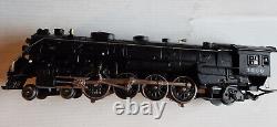 Lionel 4-8-2 O Gauge New York Central Steam Locomotive And Tender