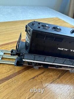 Lionel 6-18513 O Gauge New York Central Gp-7 Diesel Locomotive #7420