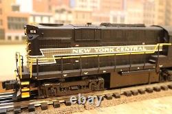 Lionel 6-18598 O Scale New York Central RS-11 Diesel Locomotive withTMCC #8010