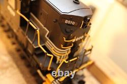 Lionel 6-18598 O Scale New York Central RS-11 Diesel Locomotive withTMCC #8010