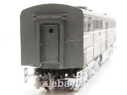 Lionel 6-18966 New York Central Alco PB-1 Diesel Locomotive LN