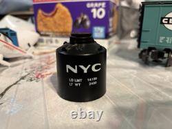 Lionel 6-30016 New York Central Flyer Freight Set Steam Locomotive 8635 & Tender