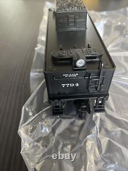 Lionel 7794 New York Central 0-8-0 locomotive steam and tender (6-30156)
