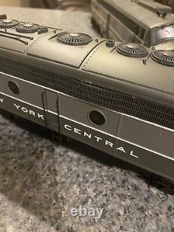 Lionel, K-Line, NYC E 8 Diesel, A-A Both Powered Locomotives