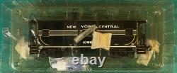 Lionel New York Central 1066 Heritage Bay Window Caboose NOS