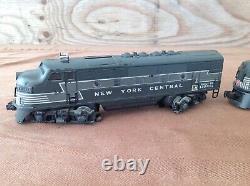 Lionel New York Central 2333 B Unit & 2344 A Unit Locomotives, 1948 1952