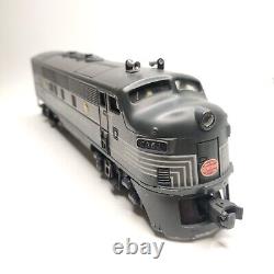 Lionel New York Central 2354 NYC AA F-3 Diesel Locomotive Set O Gauge Post War