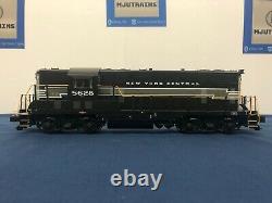 Lionel New York Central #5628 GP-7 Diesel Engine With Legacy 6-28561 NO BOX (2)