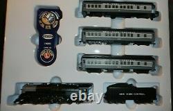 Lionel New York Central Waterlevel Limited LionChief 2-8-4 Set Bluetooth O-Gauge