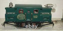 Lionel Prewar New York Central 152 Locomotive & 629/630 Passenger Cars Nice