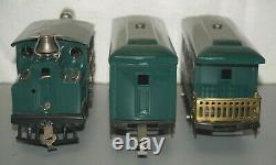 Lionel Prewar New York Central 152 Locomotive & 629/630 Passenger Cars Nice