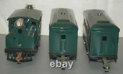 Lionel Prewar New York Central 152 Locomotive & 629/630 Passenger Cars Nice