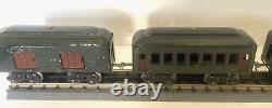 Lionel Prewar O Gauge # 153 New York Central Electric Loco & 3 Pass. Car Set