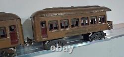 Lionel Prewar O Gauge Train Engine #254 & 3 Passenger Cars