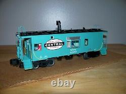 Lionel Train #17633 New York Central Bay Window Caboose