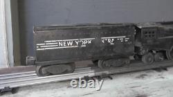 Lionel o27 streamlined steam locomotive & tender 2-6-4 #221 new york central nyc