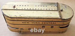MARX TRAIN STREAMLINE MERCURY LOCOMOTIVE and 3 NEW YORK CENTRAL CARS NO REMOTE