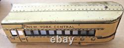 MARX TRAIN STREAMLINE MERCURY LOCOMOTIVE and 3 NEW YORK CENTRAL CARS NO REMOTE