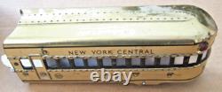 MARX TRAIN STREAMLINE MERCURY LOCOMOTIVE and 3 NEW YORK CENTRAL CARS NO REMOTE