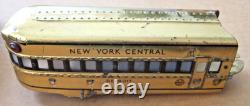 MARX TRAIN STREAMLINE MERCURY LOCOMOTIVE and 3 NEW YORK CENTRAL CARS NO REMOTE