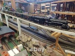 MTH 2-6-0 New York Central Steam Locomotive and train gravel loaders