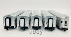 MTH New York Central Streamlined 70' ABS Ribbed 5 Car Passenger Set 20-6568 LN