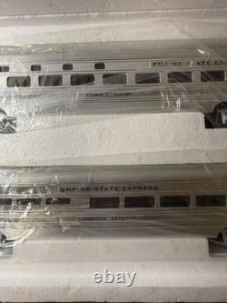 MTH Premier New York Central (NYC) Empire State Express 70' Sleeper/Diner Set