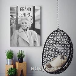 Marilyn Monroe Grand Central Station New York City 1950s Canvas Wall Art Print