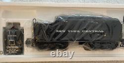 NEW LIONEL New York Central 1-700E 4-6-4 Hudson Locomotive WithFREE Display Case