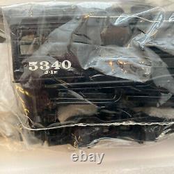 NEW LIONEL New York Central 1-700E 4-6-4 Hudson Locomotive WithFREE Display Case