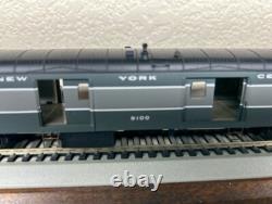 NEW YORK CENTRAL BAGGAGE / EXPRESS HIGHLY DETAILED withINTERIOR LEDs HO Scale