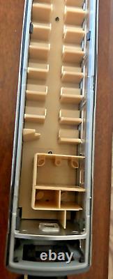 NEW YORK CENTRAL GRAY PULLMAN 64 seat COACH- HO Scale -withINTERIOR NEW RTR OOP