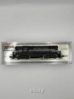 NIB N ATLAS 48215 EMD GP-7 Ph 2 Locomotive New York Central NYC #5810 Lightning