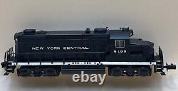 NIB Vintage Life-Like Trains 7092 EMD GP-20 Loco New York Central NYC #6109