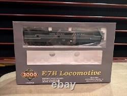 NYC 20th Century Ltd E7 A/B DCC & Sound #4025/4109 Proto2000 920-40995 HO