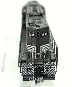 N ATLAS 48414 New York Central EMD GP-9 T. T. Diesel Loco # 5947 (Tested) LNIB