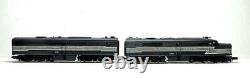 N Scale ConCor Pair of PA New York Central Diesels A Powered B Dummy (131AX)