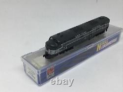 N Scale New York Central Life-like E-7 A/b Set In Original Cases