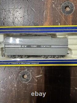 New HO Scale AHM Rivarossi 4-6-4 New York Central Streamlined Hudson 5095-B