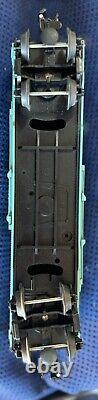 New York Central Flyer Conventional 4-4-2 Steam Loco #8635 Freight Set 6-30016
