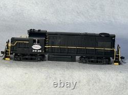 Nice Atlas Trainman New York Central RS-32 HO Locomotive