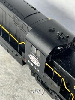 Nice Atlas Trainman New York Central RS-32 HO Locomotive