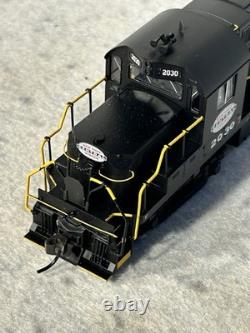 Nice Atlas Trainman New York Central RS-32 HO Locomotive