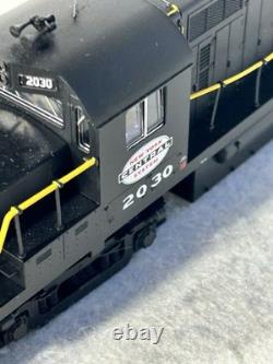 Nice Atlas Trainman New York Central RS-32 HO Locomotive
