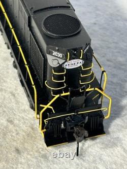 Nice Atlas Trainman New York Central RS-32 HO Locomotive