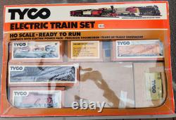 No. 7301 In Box Tyco New York Central Train Set With Extra Rolling Stock & Track