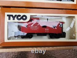 No. 7301 In Box Tyco New York Central Train Set With Extra Rolling Stock & Track